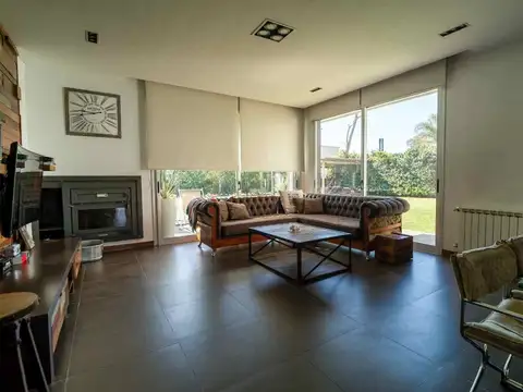 Casa en Venta en Weston, USD 420.000