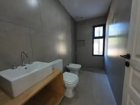 Casa en Venta en Pinamar, USD 229.000
