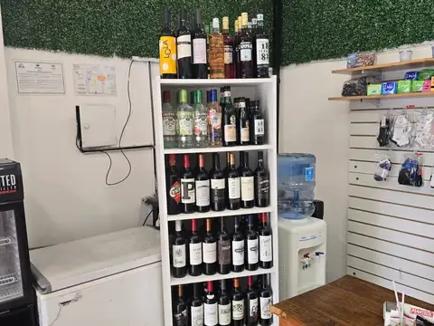 Local en Venta en Tribunales, USD 160.000