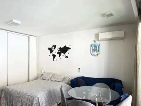 Departamento en Alquiler en Recoleta, $ 650.000