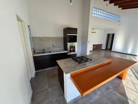 Casa de dos dormitorios - Alvarez Condarco 1837 BIS