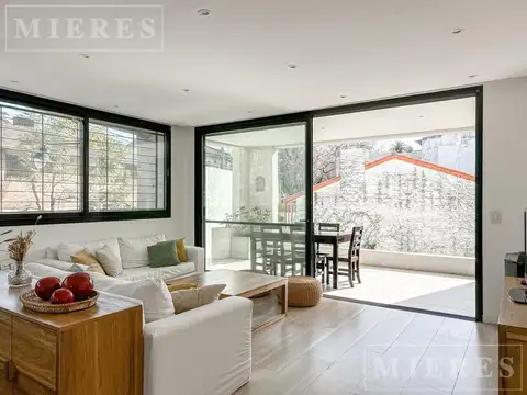 Depto Tipo Casa en Venta con 2 cocheras