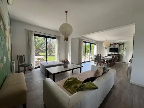 Casa en Venta en Weston, USD 380.000