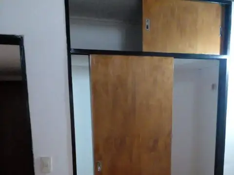 Depto Tipo Casa 3 ambientes con 2 baños