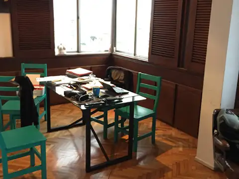 Rivadavia 100, Piso 13