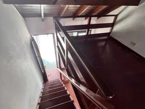 Depto Tipo Casa en Alquiler de 2 ambientes
