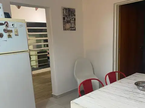 Casa 2 ambientes con 2 baños