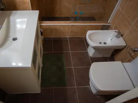 Depto Tipo Casa 4 ambientes con 1 baño