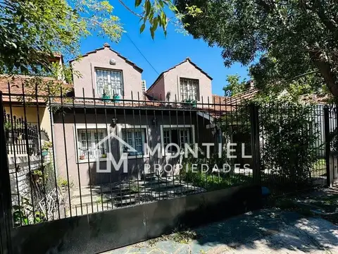 DE LAS VIOLETAS 6400