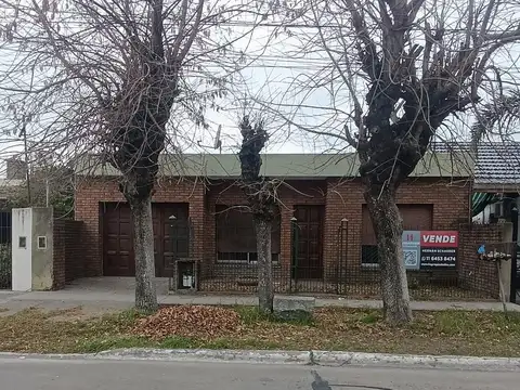 Casa Venta Berazategui 4 ambientes