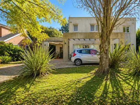 Casa  en Venta en Sausalito, Pilar, G.B.A. Zona Norte