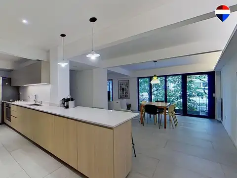 Duplex 5 amb. CABALLITO REFACCIONADO / BALCON