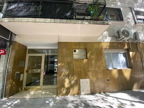 Departamento de 2 dormitorios en alquiler en Caballito.