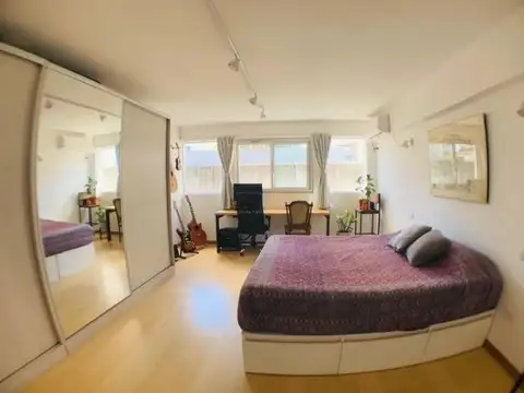 Depto Tipo Casa en Venta 50 años