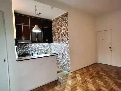 VENTA 2 AMB. A METROS DE CABILDO . PATIO LAVADERO EXCELENTE