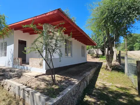 Casa a la venta en Comuna de San Roque. (C434)
