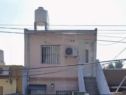 ALQUILER- MONOAMBIENTE DIVIDIDO EN HURLINGHAM