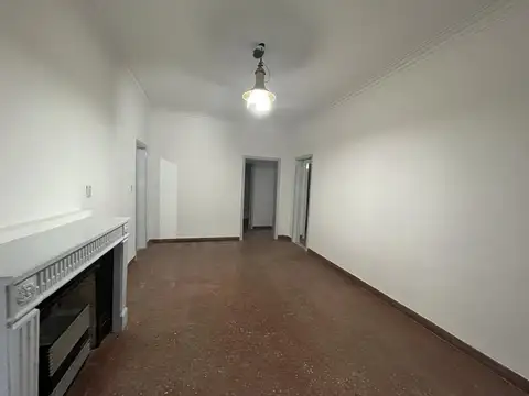 Depto Tipo Casa en Alquiler de 2 dormitorios