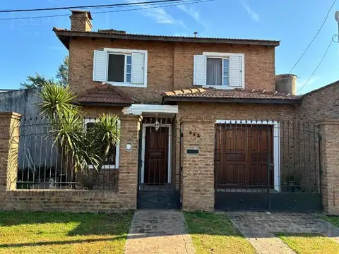 Venta. Casa 5 ambientes. Capilla del Señor