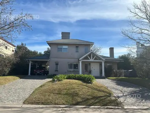Casa en Alquiler de 3 dormitorios