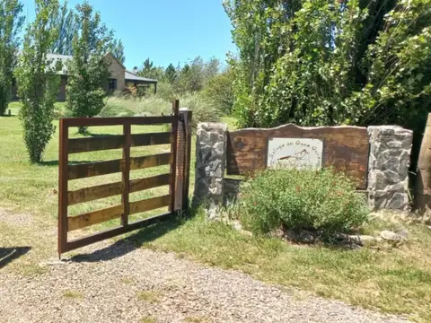 Venta Casa Los Reartes  5 ambientes  uso residencial o comercial