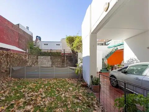 Crespo 397 - Casa con cochera y pileta