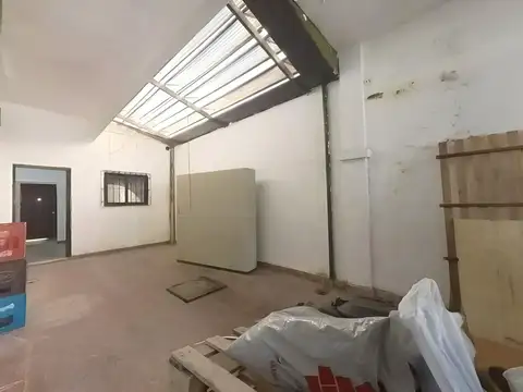 CASA  VENTA LOTE PROPIO 6 AMB. VILLA SOLDATI