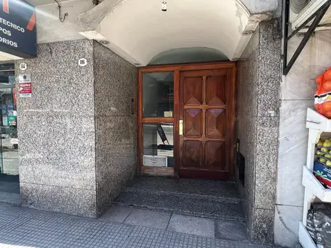 Alquiler 1 ambiente lateral Caballito