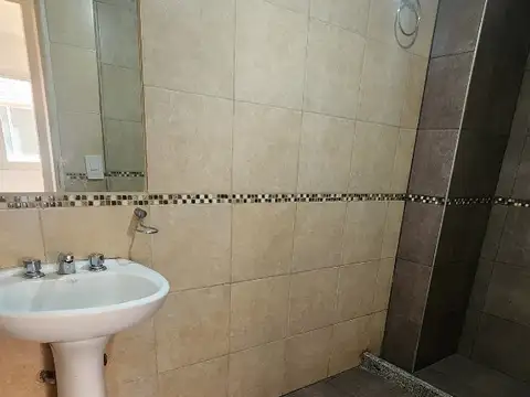 Departamento en Alquiler en Alberdi, $ 500.000