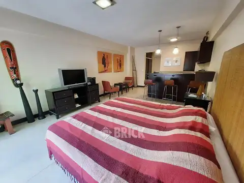 AV. PUEYRREDON Y AV. SANTA FE 4°