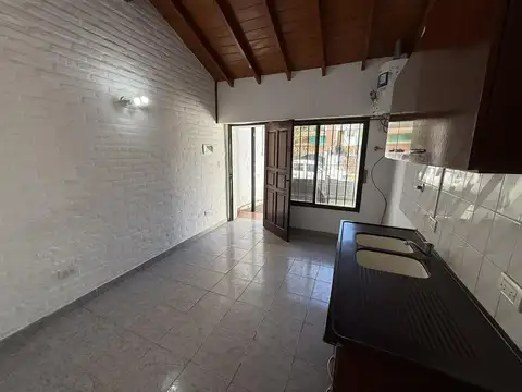 Casa en Alquiler en Pilar, $ 650.000