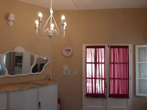 VENTA LOCAL / OFICINA EN VILLA BELGRANO - SOBRE AV. LAPLACE