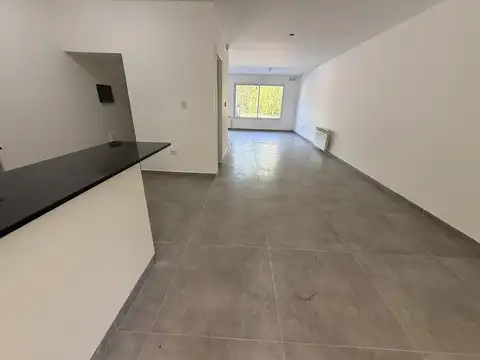 Depto Tipo Casa 5 ambientes con 2 baños