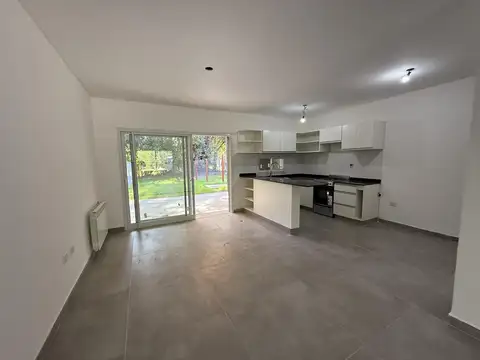 Depto Tipo Casa en Venta de 3 dormitorios