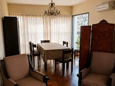 Departamento en Venta de 6 ambientes