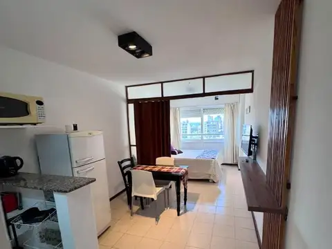 Departamento en Alquiler Temporal al Este