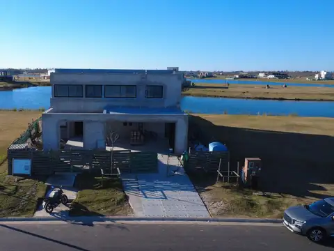 Casa en Venta A Estrenar