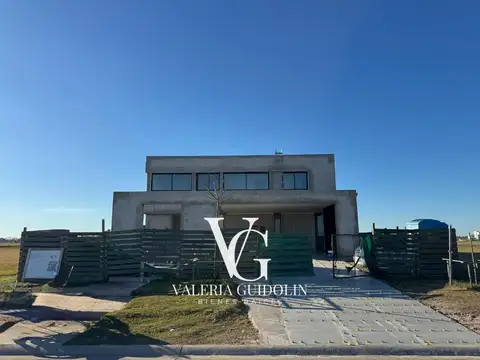 Casa en Venta a Laguna - Puertos, Amarras