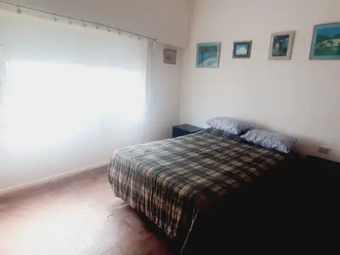 Depto Tipo Casa en Venta 50 años