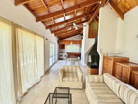 Casa en Venta en Barrio Cube, USD 179.000