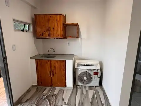Se alquila monoambiente en Garupá