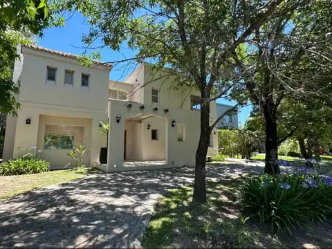 Alquiler de Casa 6 Ambientes en St. Mathews Village, Pilar