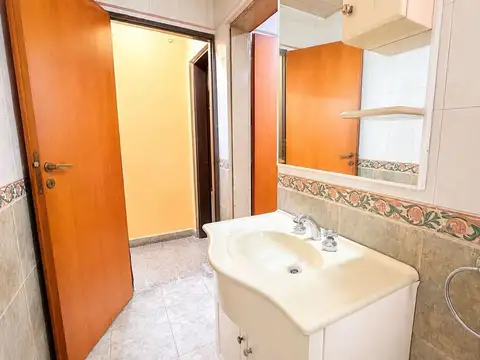 Casa 3 ambientes con 2 baños