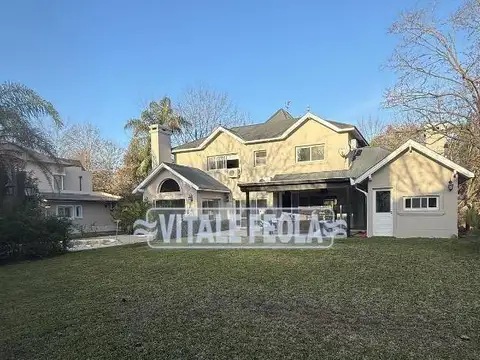 Casa en Alquiler en Campos De Álvarez, USD 2.200