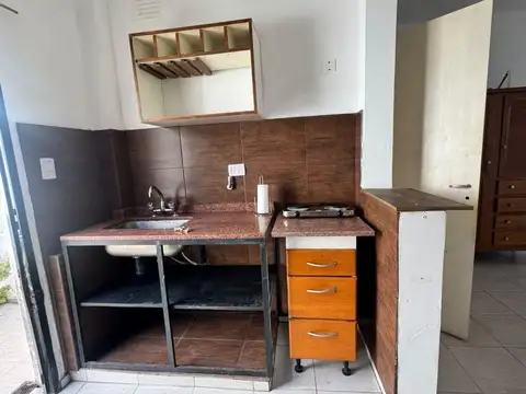 Depto Tipo Casa Monoambiente con 1 baño
