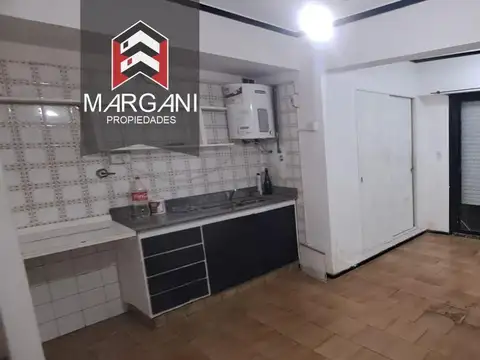 Departamento 2AMB Al Frente c/ balcon-terraza 8° Piso