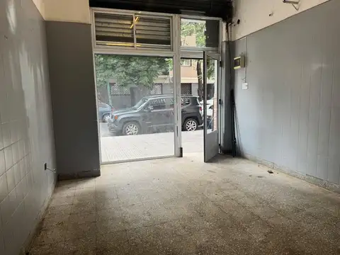 VENTA LOCAL EN VILLA GRAL MITRE/PATERNAL