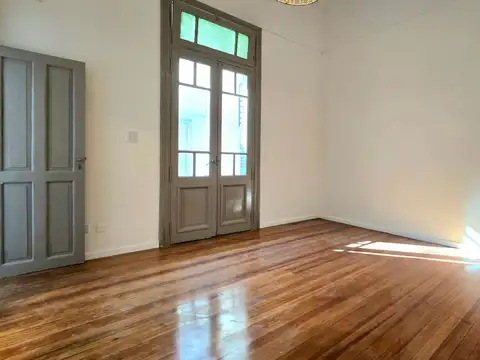 Depto Tipo Casa 2 ambientes con 1 baño