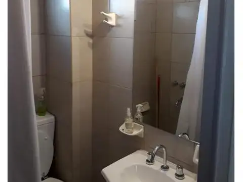 MONOAMBIENTE A LA VENTA EN GUEMES AL 1800 - FRENTE AL RÍO.