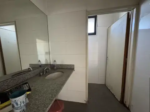 Galpon en Venta en Campana, USD 2.300.000